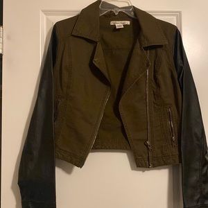 Size M moto jacket, faux leather detail on sleeve.